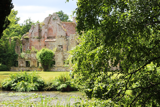 Scotney Castle