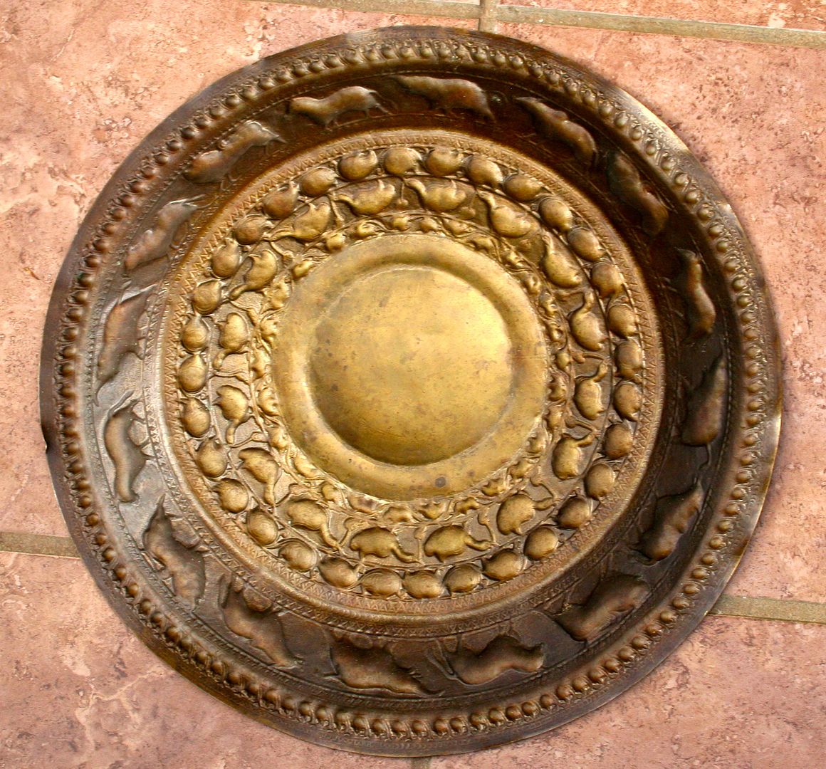 Fine Large Antique Indian Hammered Engraved Brass Animal Tray Dish SRI