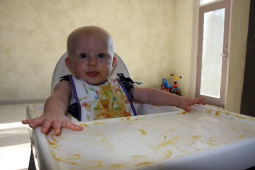 Issla Eating