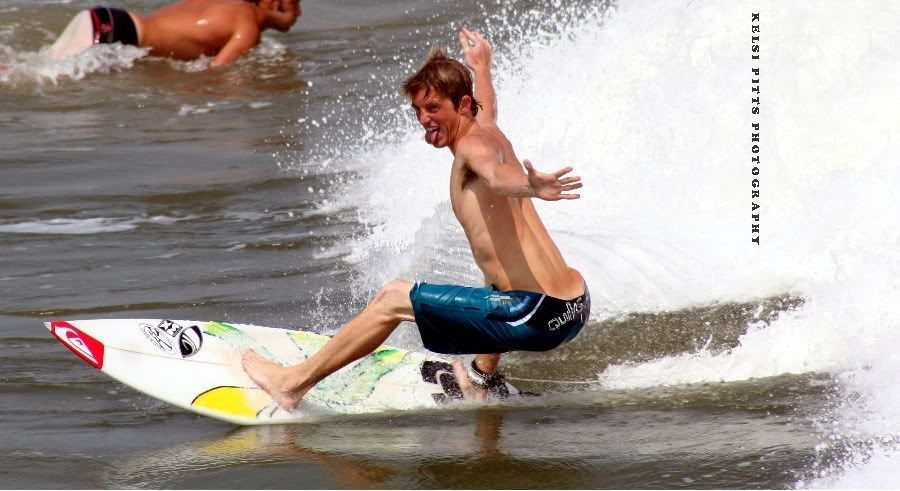 IMAGE: http://i307.photobucket.com/albums/nn287/ikelsi123/29011.jpg