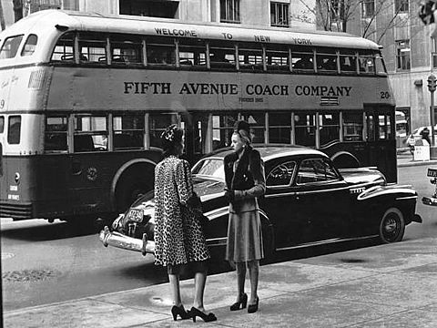 1940s_nyc_women1.jpg