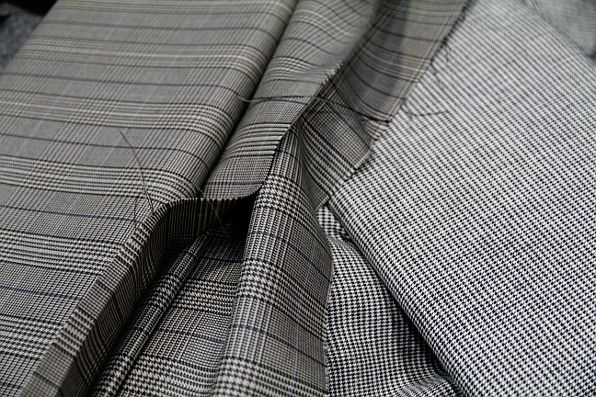 suiting fabrics for made to measure suit