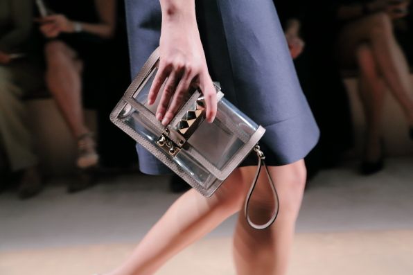 http://i307.photobucket.com/albums/nn288/fashionblogger/2012/valentino_bags_spring_20132_zps06253c5d.jpg