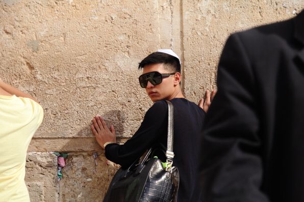 Bryanboy wearing a kippa at the Western Wall, Jerusalem