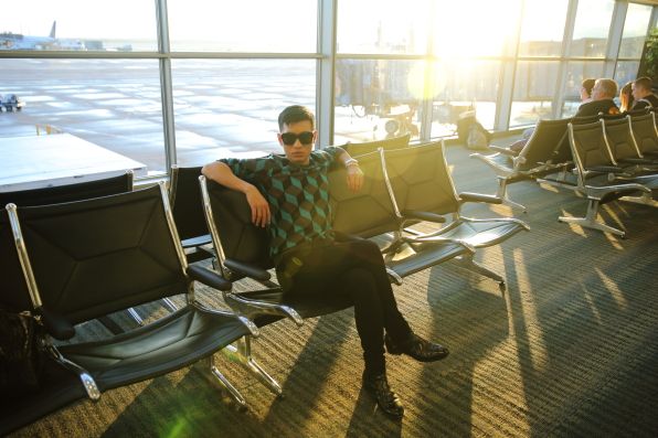 Bryanboy at Gate B74 in Washington DC Dulles International Airport waiting for his Delta airlines flight to JFK