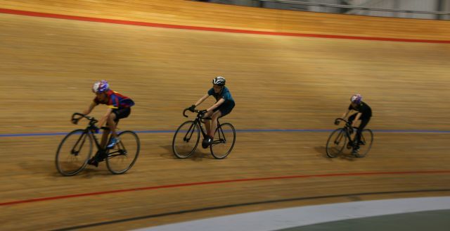  photo Velodrome2013396i_zpsc189dca2.jpg