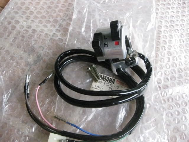 YAMAHA LS3 RS100 RS100 B RS125 HANDLE SWITCH LH GENUINE NOS JAPAN