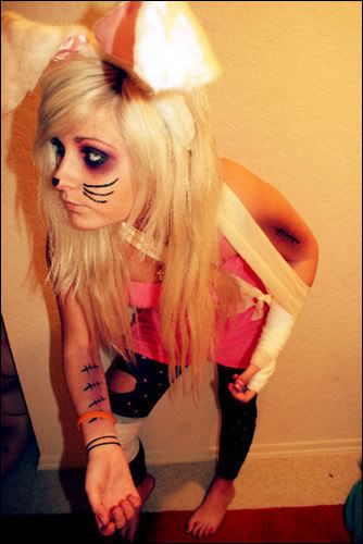 2053544865a3397540413b596393535l.jpg Jac Vanek image by Julie2008_08