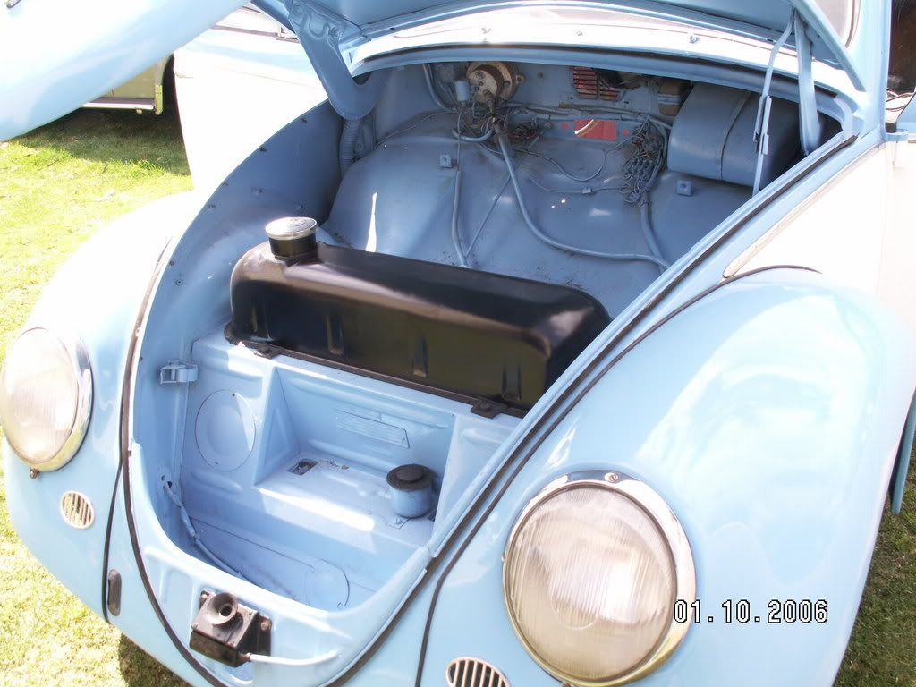 http://i307.photobucket.com/albums/nn300/volma1_volkswagen/PICT1299.jpg