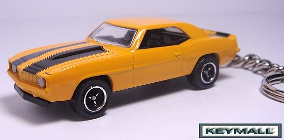  photo KCMBCHEVYCAMARO69YELLOWKM001S.jpg