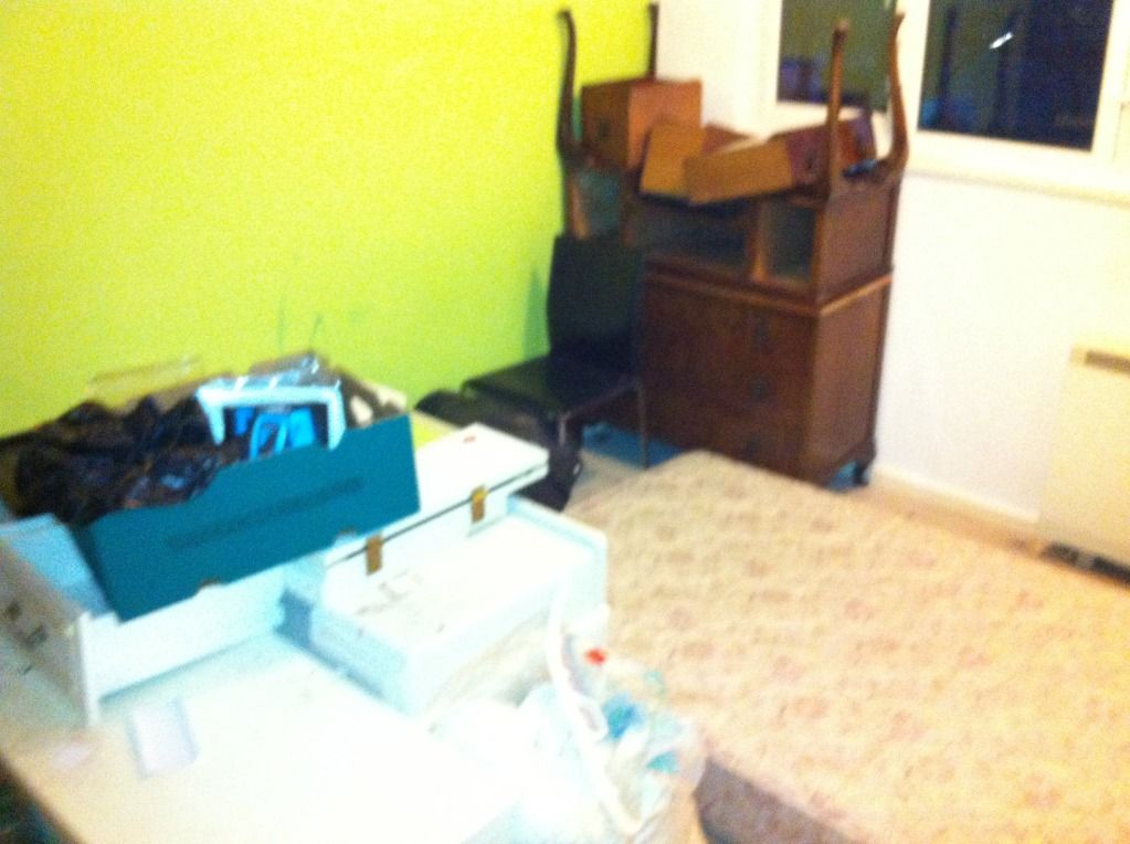 roombefore-1.jpg