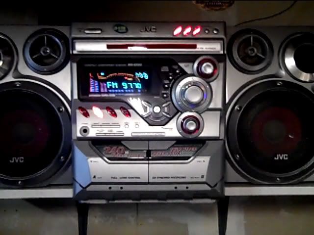 JVC stereo 2 casstte, 3 cd, fm/am radio