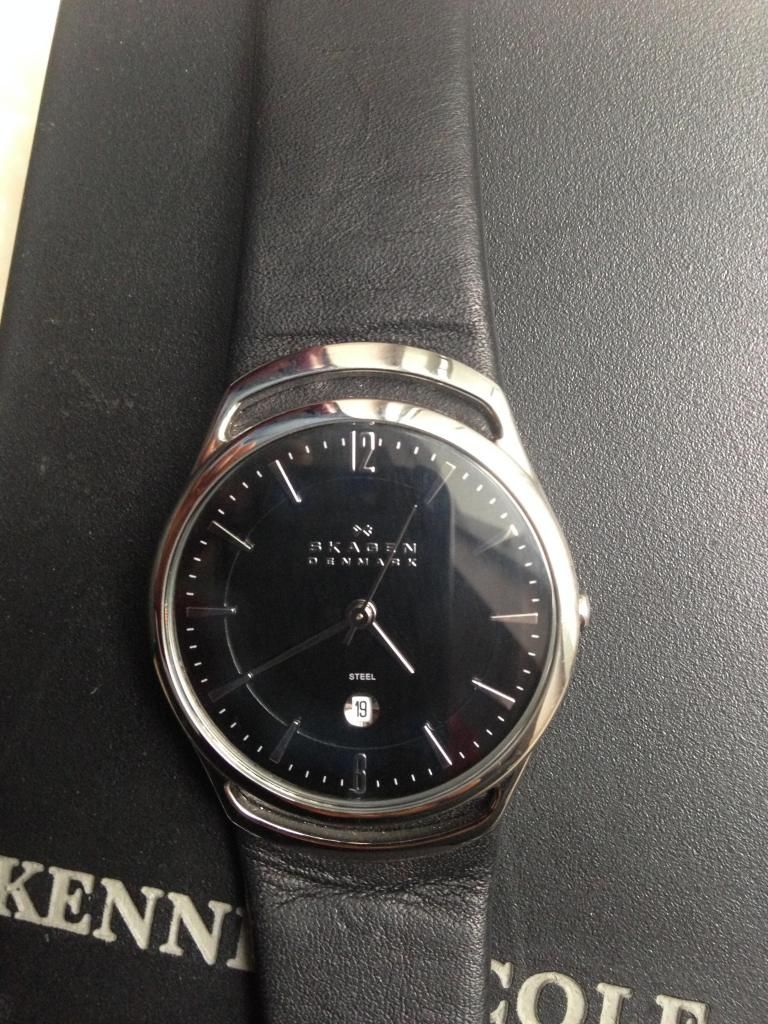 case origami kindle fire hd 2013 và case zin 2012. - 2