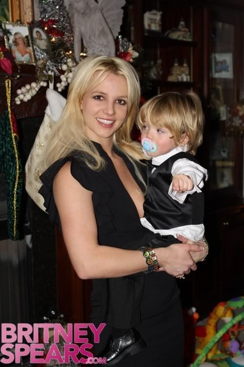 Britney Spears & Son Looking Great.  Photo: BritneySpears.com