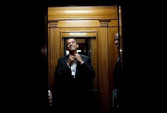 Obama Taking The Elevator.  Photo: Pete Souza