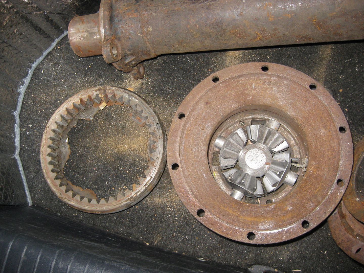 19371940 Ford Columbia 2 spped rear end The Ford Barn