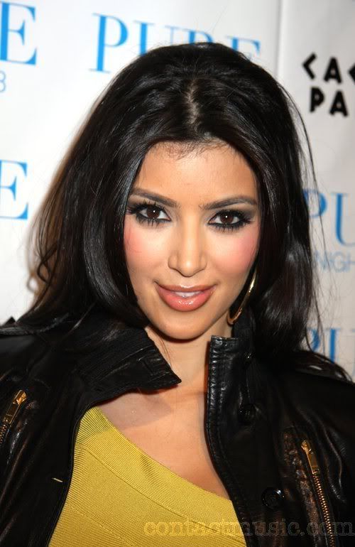 kim_kardashian_1950084.jpg