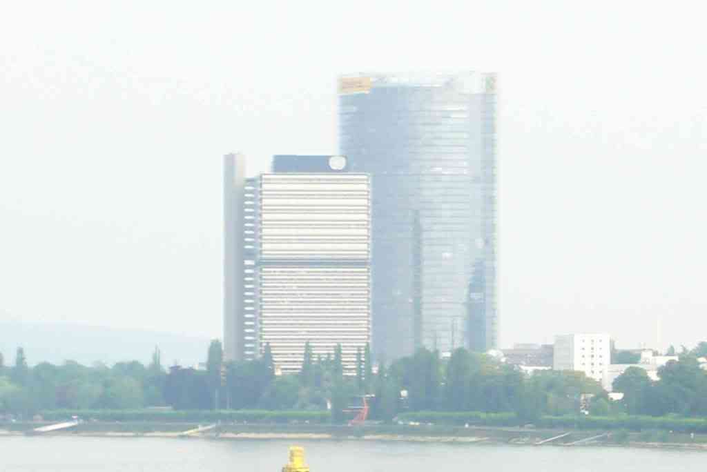 16MayDuetchePostbuilding-thetallone.jpg