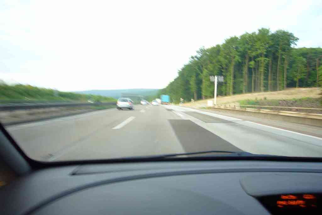 backontheautobahnA3headingtowardsFr.jpg