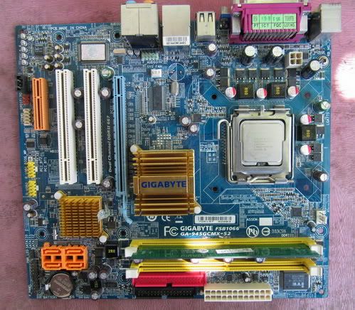 Mobo GIGABYTE GA-945GCMX-S2 + 512 DDR2 - Ceriwis - Indonesian ...