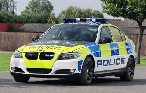 bmw-approved-as-a-key-supplier-for-all-52-uk-police-forces_big.jpg