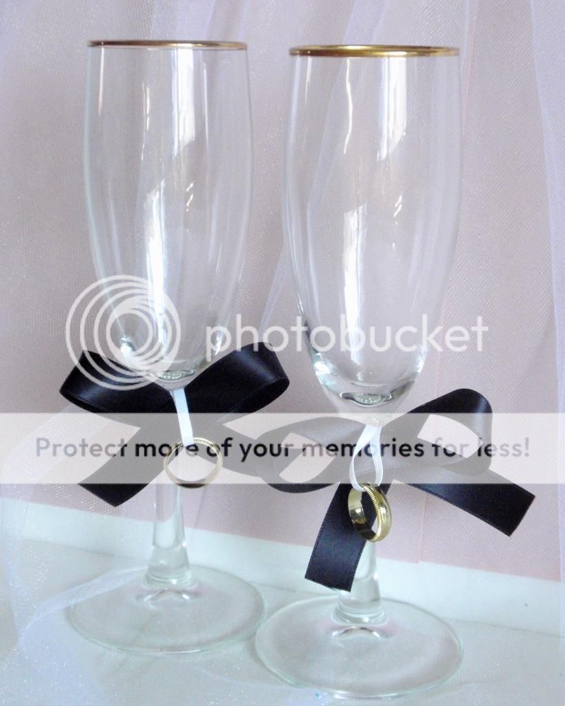 2 Decorated Wine Flute Glasses Black Ribbon Gold Ring Champagne Wine Bride 2