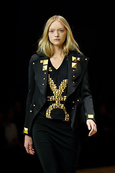 Gemma Ward, photo of Givenchy Fall 2007 collection