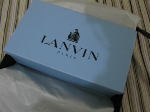 Lanvin sneakers blue box