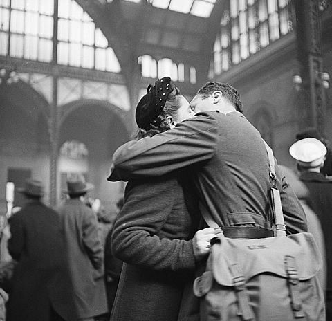 American soldier kissing his girlfriend at Pennsylvania Station in New York. 1944.