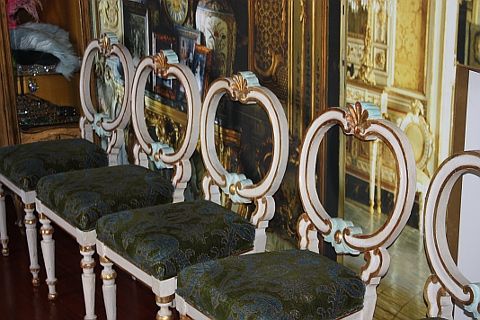 Anna Dello Russo's Apartment - Chairs
