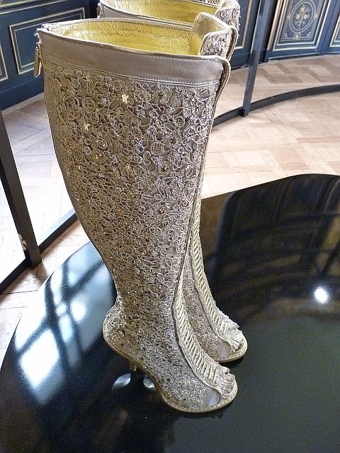 Givenchy Boots - Haute Couture Fall Winter 2010 2011