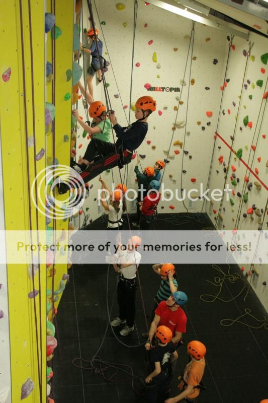  photo ClimbingWk1201442_zps7b4fea78.jpg