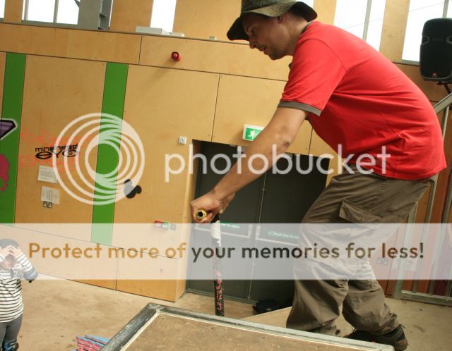  photo SC14Skateboard166i_zpsb27cf5a7.jpg