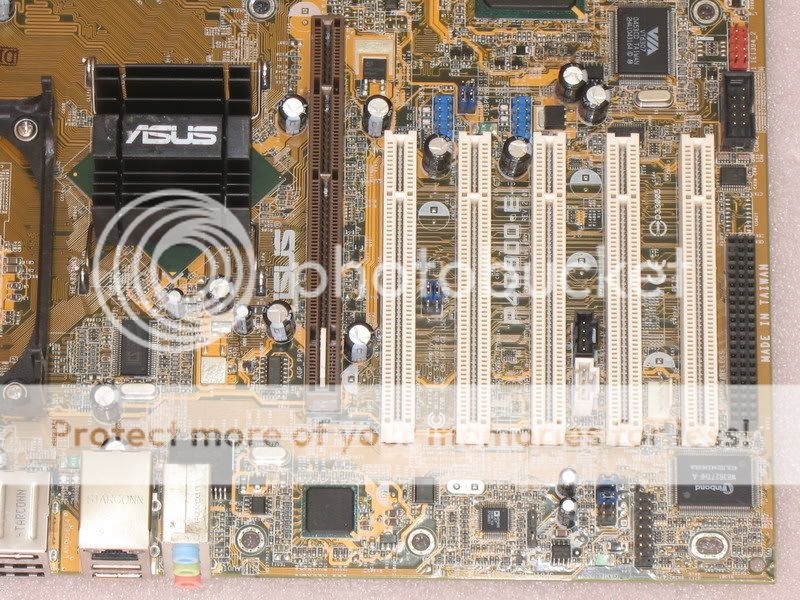 Asus P4C800 E Deluxe Rev2 0 Socket 478 875P Motherboard