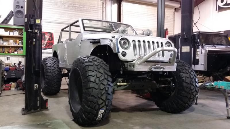 JKU on 44s | Jeep Wrangler Forum