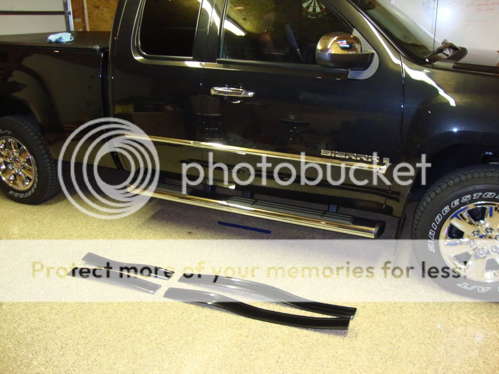 Gmc Sierra Body Side Molding For Sale/Wanted