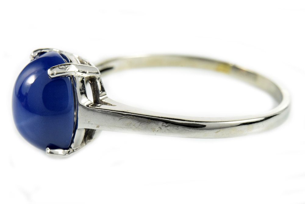 women star sapphire ring
